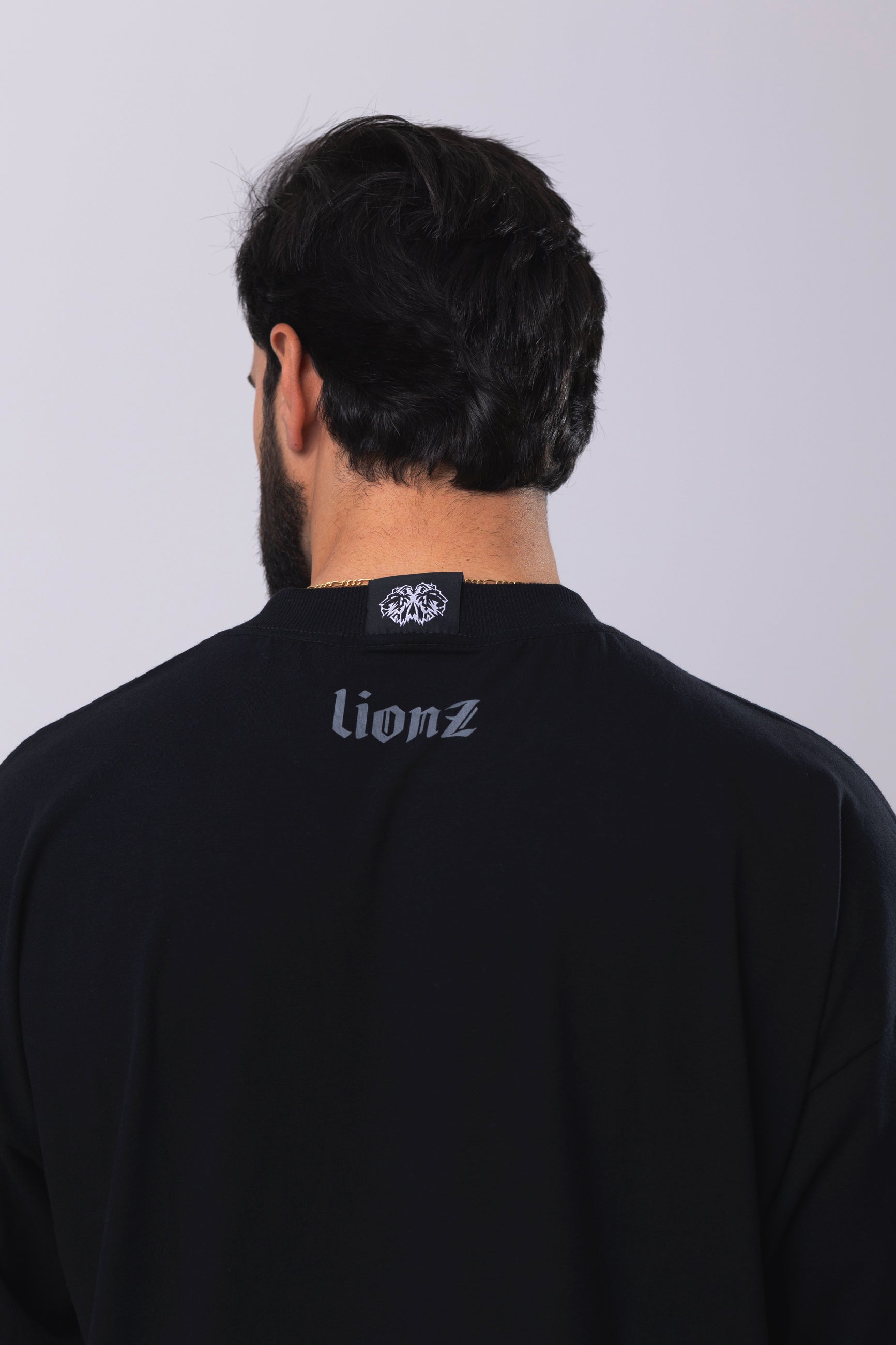 Camiseta Oversized Irmandade - Preta