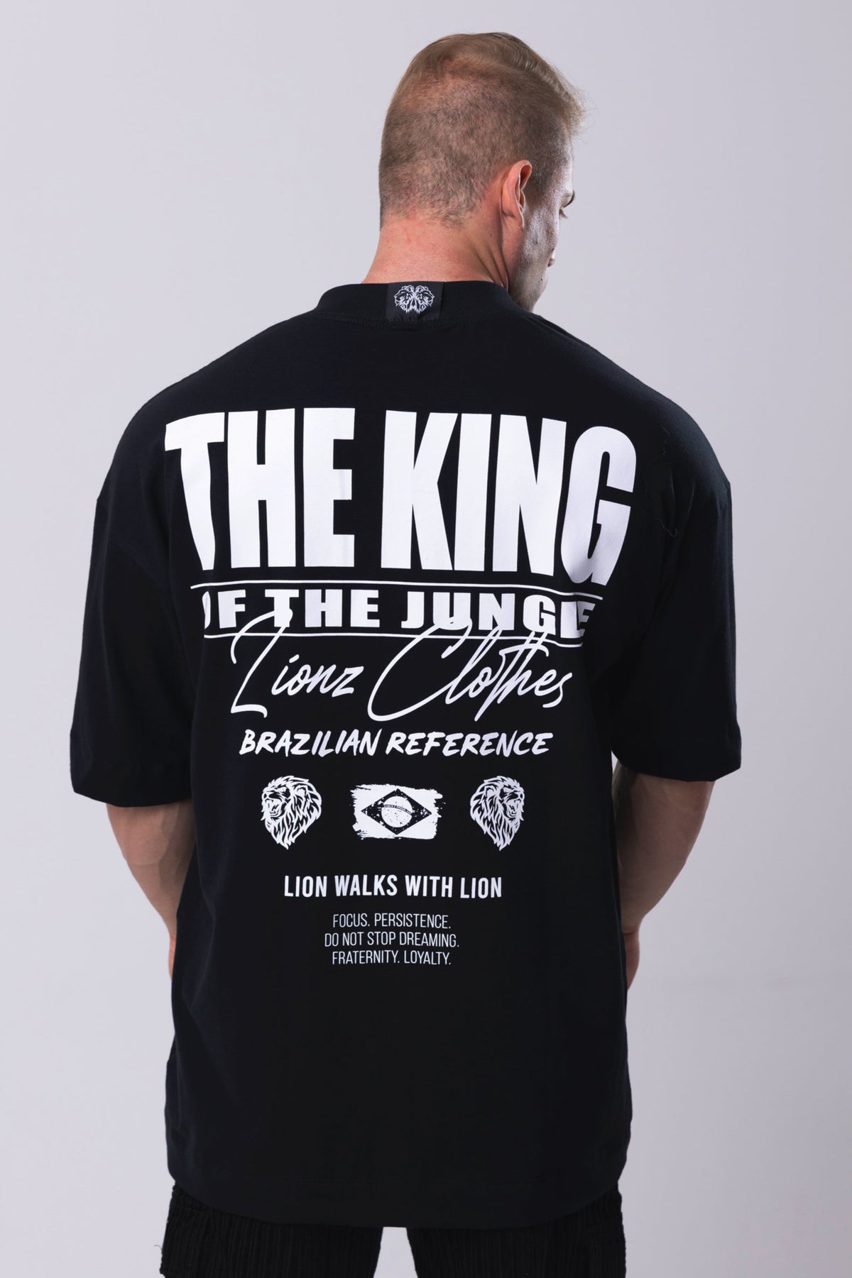 Camiseta Oversized The King - Preta
