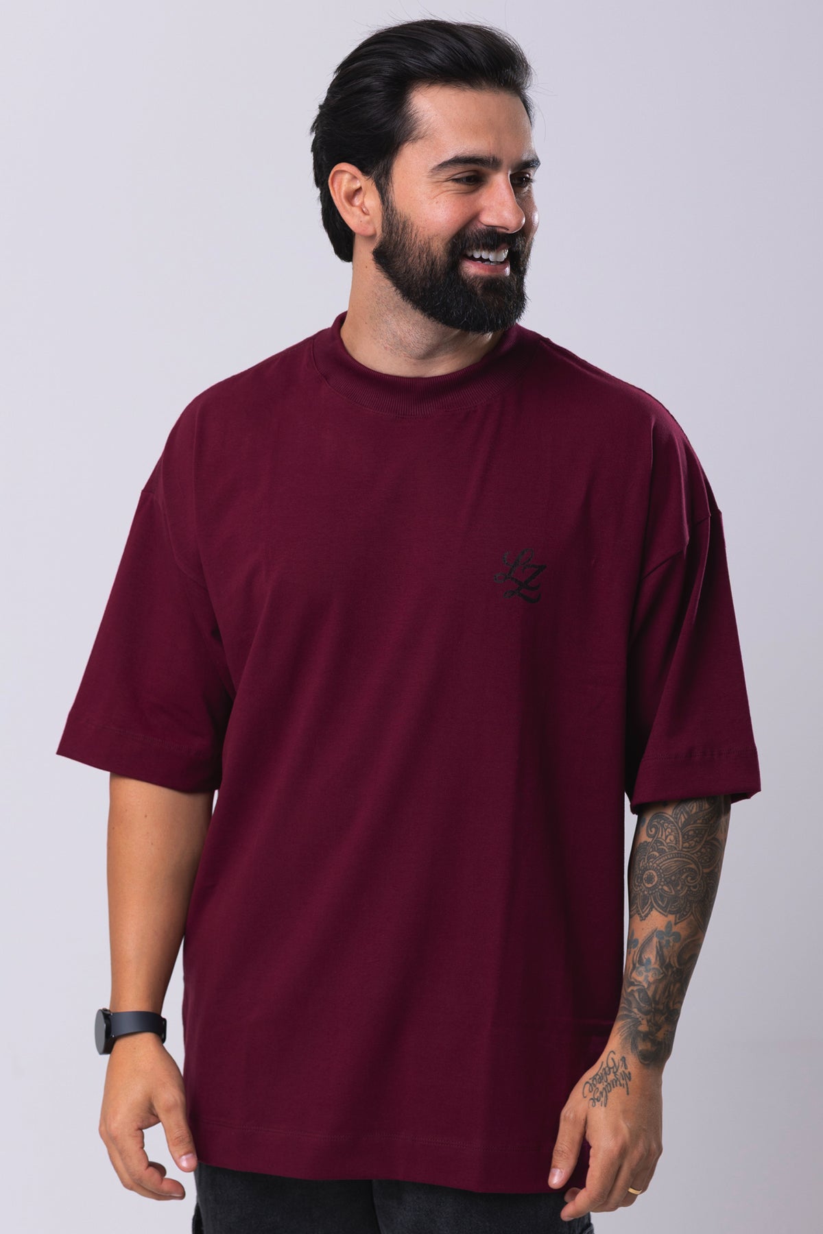Camiseta Oversized Signat - Bordo