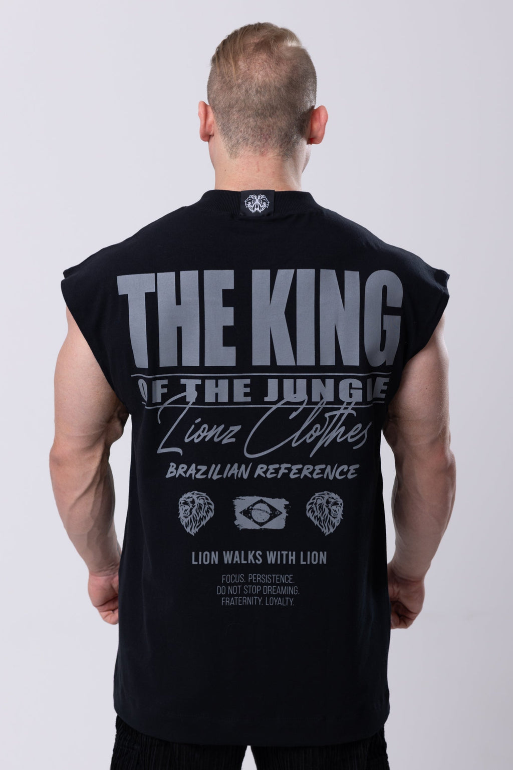 Regata Tanke The King - Preta