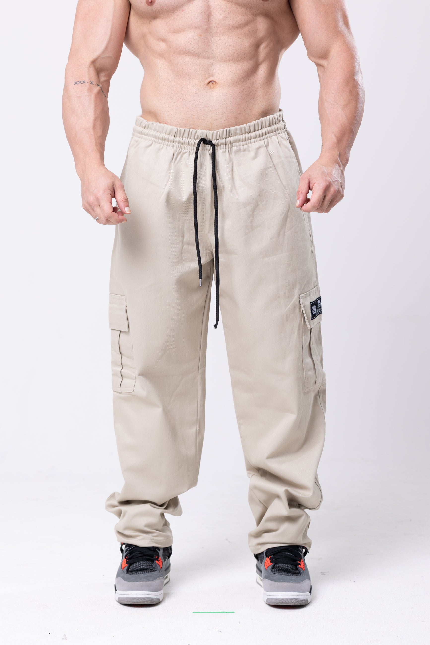 Calça Cargo Sarja Lionz - Saara