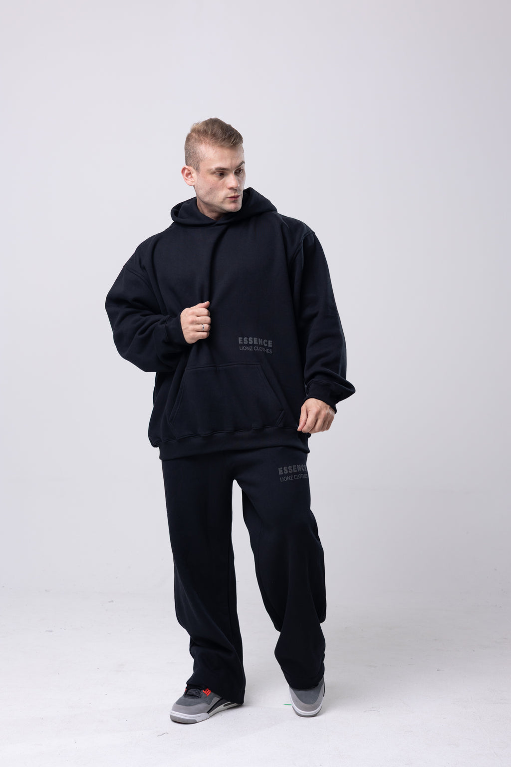 Casaco Moletom Premium Essence - Preto