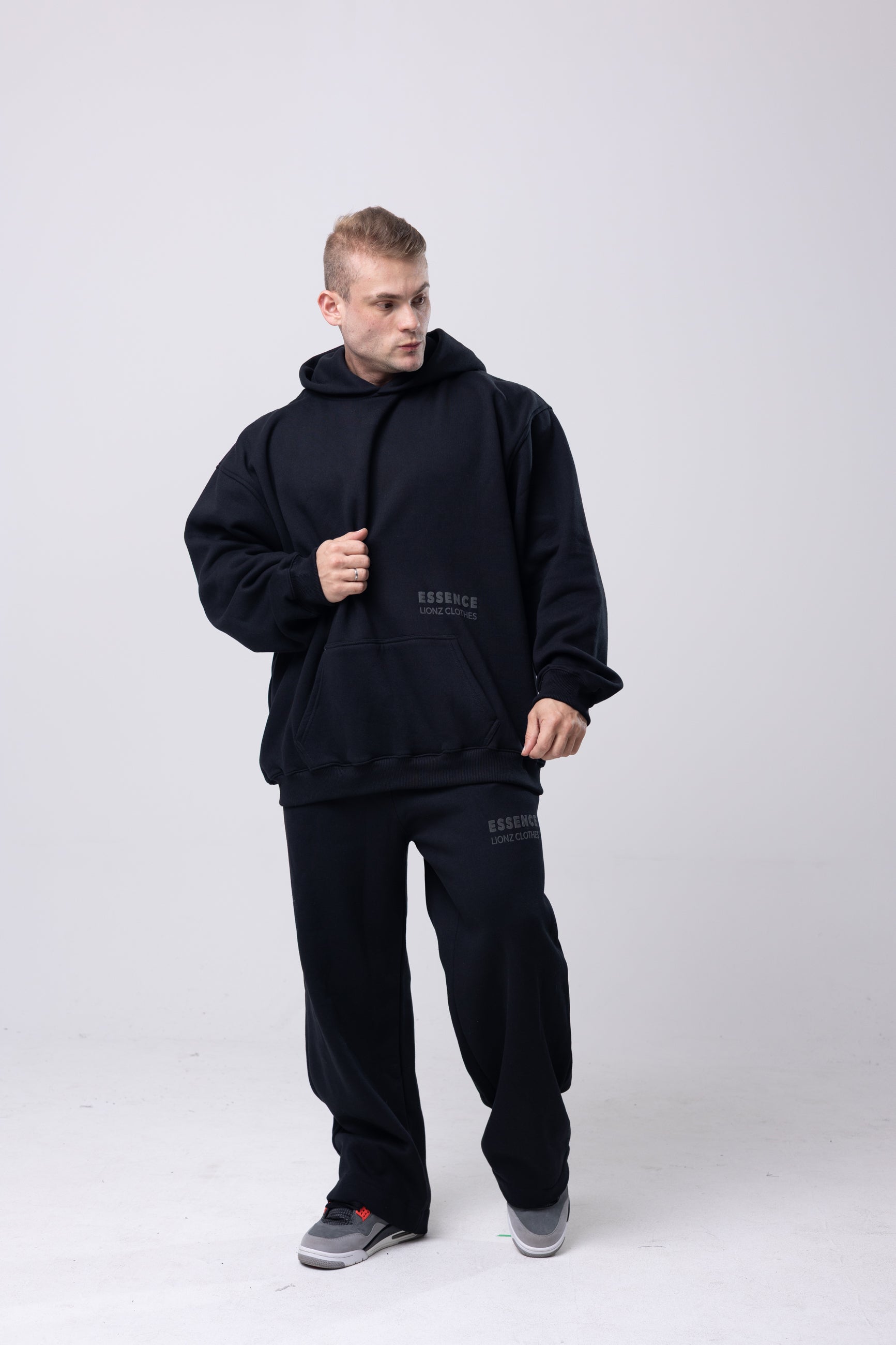 Casaco Moletom Premium Essence - Preto