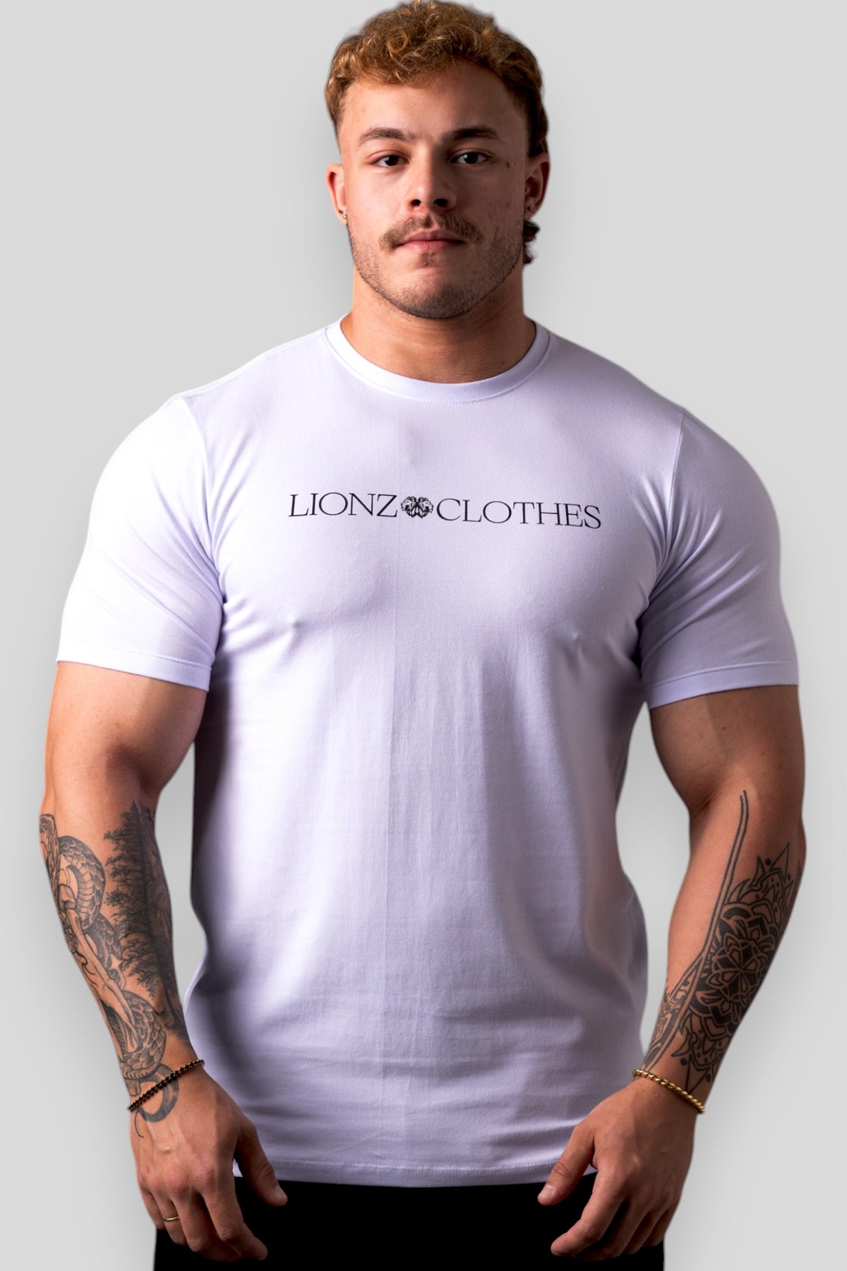 Camiseta Slim LionzClothes - Branca