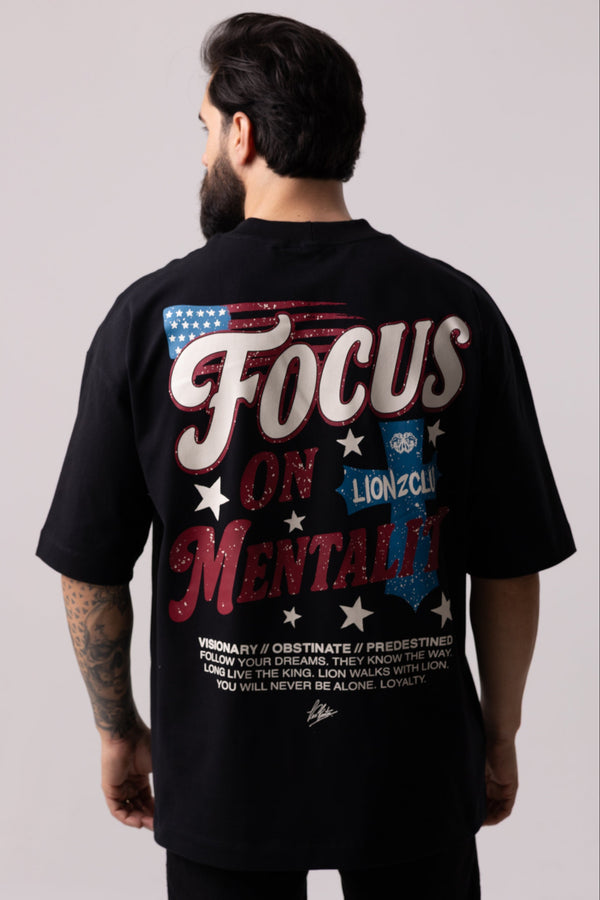 Camiseta Oversized Focus - Preta