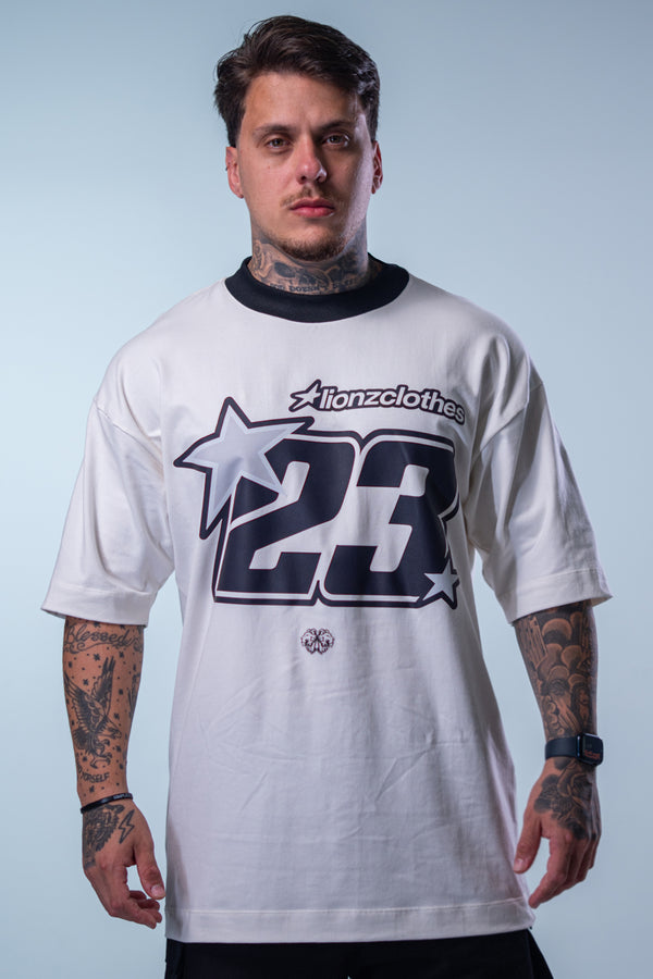 Camiseta Oversized Estrela - OffWhite&Black