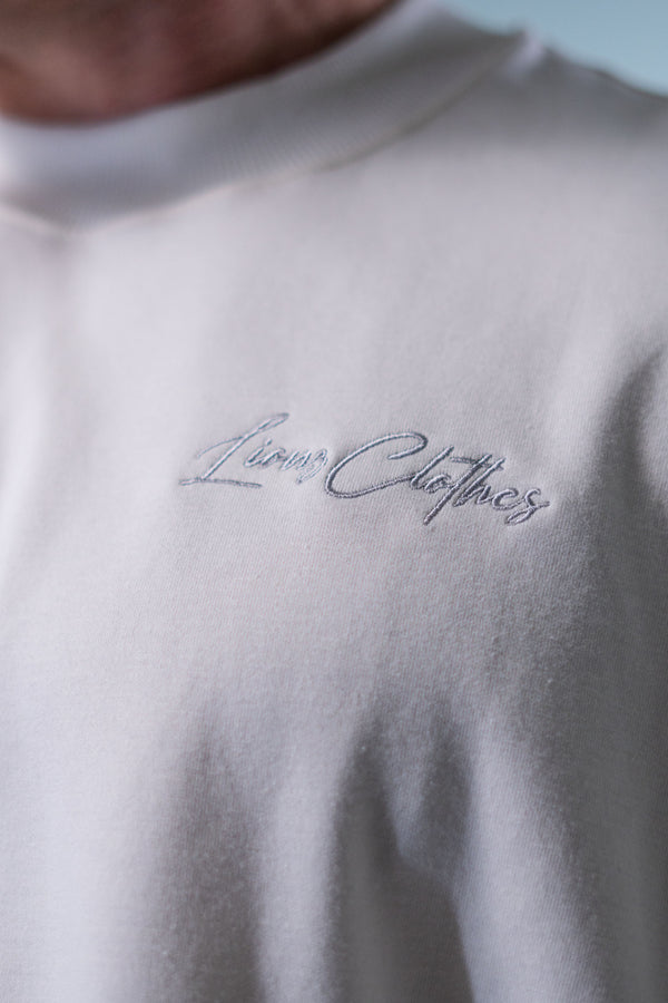Camiseta Oversized Deluxe LionzClothes - OffWhite