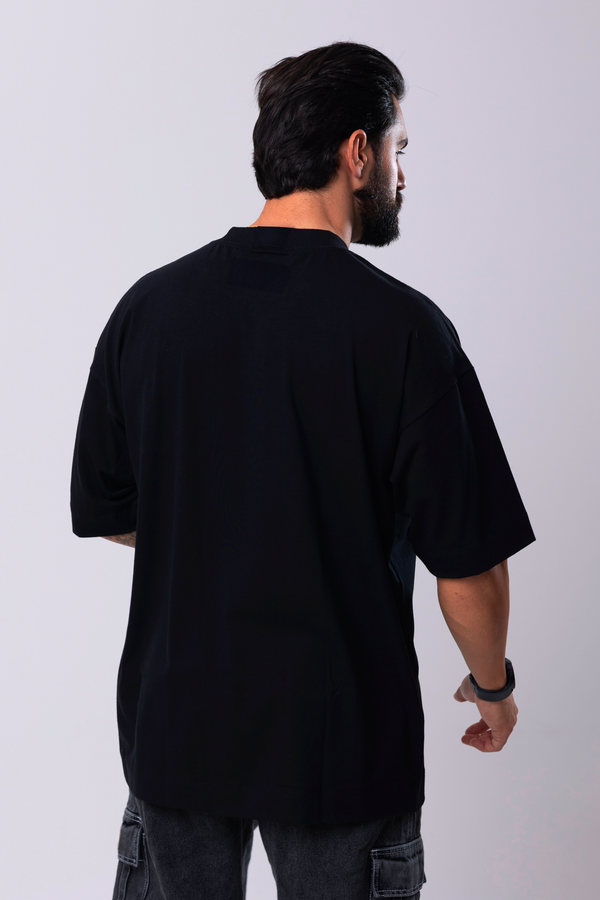 Camiseta Oversized Irmandade - Preta